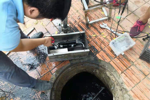 湖南省排水管道安装cod氨氮时实监测传感器 ​